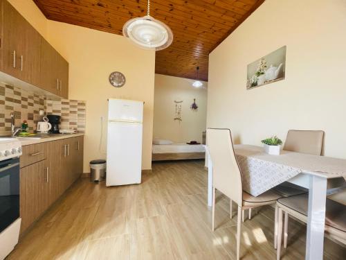 Fergani Apartments in Moudros