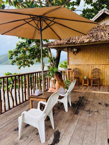 Hut sunset view