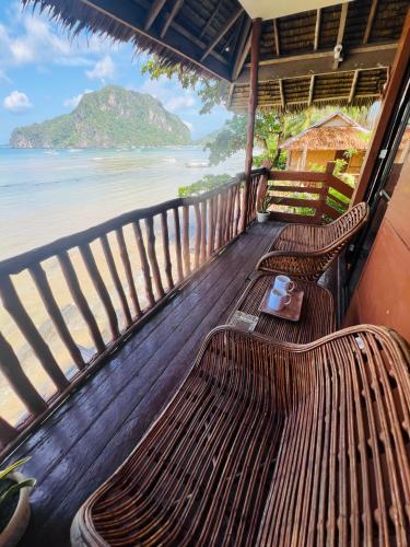 Hut sunset view