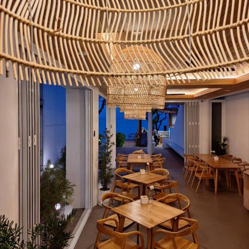 Restaurant, Baan Fah Resort in Mae Nam