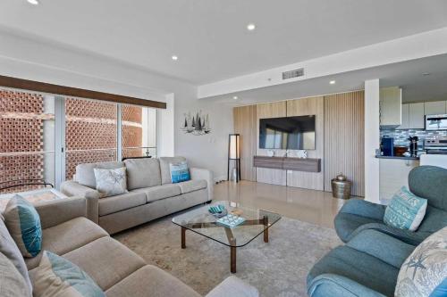 Beachfront - Aqua Vista 3BR condo - A347, Palm-Eagle Beach (foto 6)