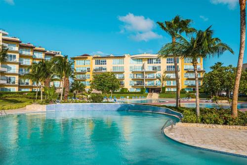 Beachfront - Amber Penthouse 2BR condo - P512 - image 3