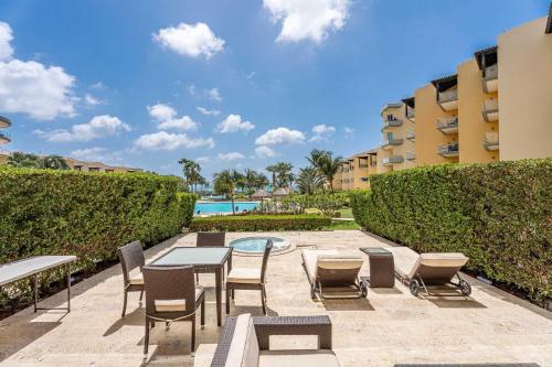 Beachfront - View Garden 2BR condo - A145, Palm/Eagle Beach (Foto 4)