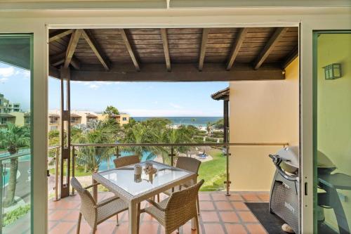 Beachfront - Turquoise View 2BR condo - BC353, Palm-Eagle Beach (foto 5)