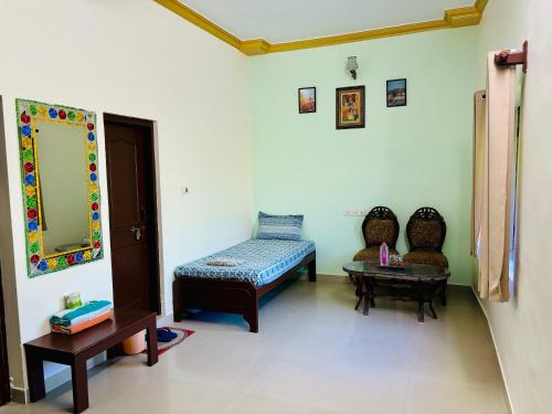 Deluxe Triple Room image 3