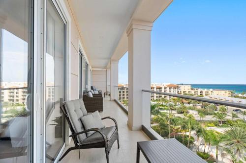 Beach View - Chic View Penthouse 3BR condo - LV603, Палм-Игл-Бич (фото 10)