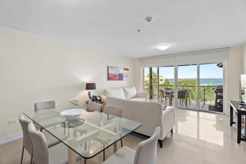Beachfront - Turquoise View 2BR condo - BC353, Palm-Eagle Beach (foto 10)