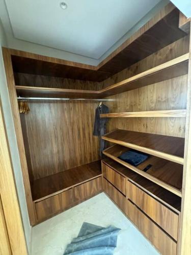 villa white villa white