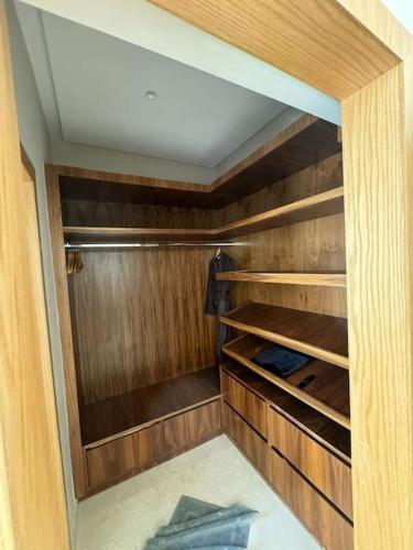 villa white villa white