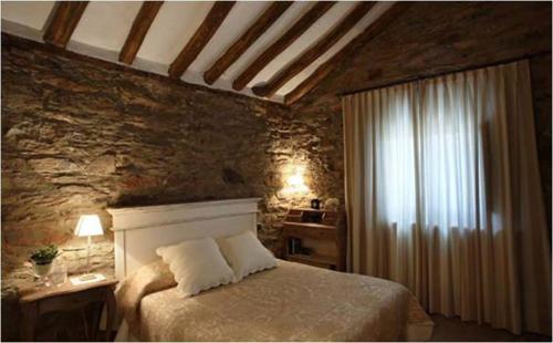 2 twin beds