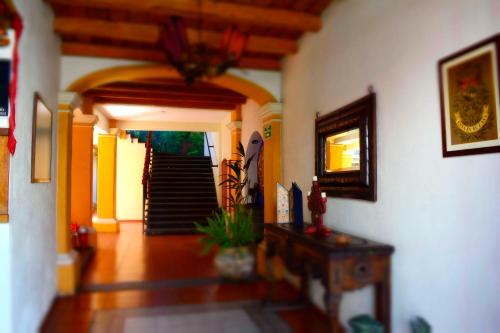 Entrada, Hotel Aldama in Colima
