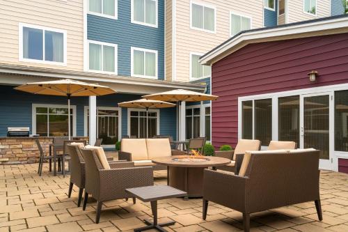 Residence Inn by Marriott Kingston - image 11