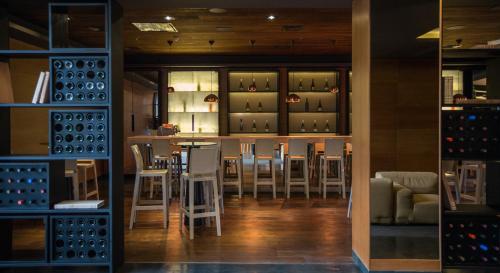 パブ/ラウンジ, Solace Hotel Santiago in サンティアゴ