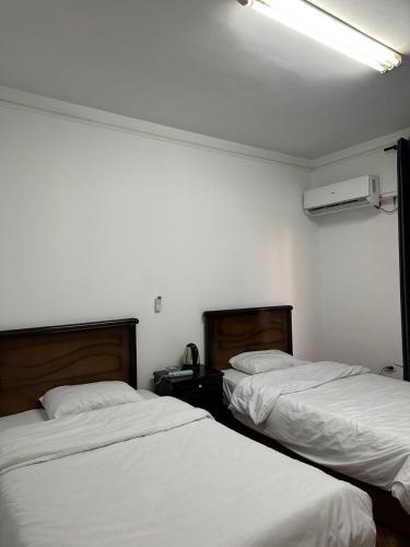 QinFu HOTEL Room Type - Double or Twin Room