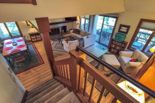 Saltbox 12F in Quechee