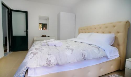 Vista Berat Inn Apartment - image 3