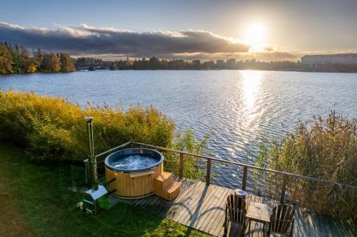 Lake Glamp Mikołajki - Adults Only
