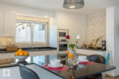 Villa Mima by Abahana Villas in ซานไคเม