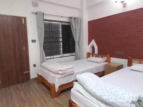 Twin Room with Mountain View room in The Family Host -Mount Fuji Homestay