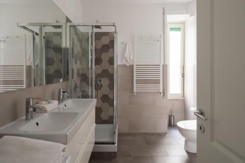 Nice and spacious apartment near the Vatican and Starbucks, Rzym (zdjęcie 8)