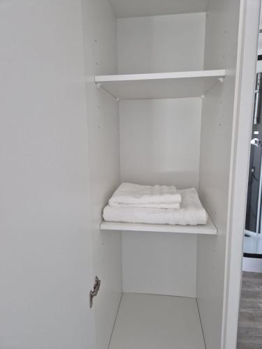 Helles 1-Zimmer-Apartment mit guter Ausstattung Helles 1-Zimmer-Apartment mit guter Ausstattung