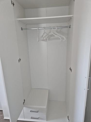 Helles 1-Zimmer-Apartment mit guter Ausstattung Helles 1-Zimmer-Apartment mit guter Ausstattung