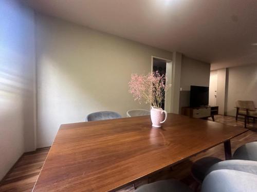 Live Roma Norte - 2BR - Tap to explore photos