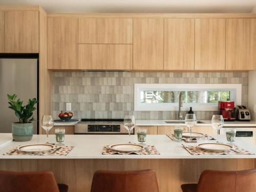 Konyha, La Selva - An intimate and relaxing getaway in Saint-Alphonse-Rodriguez (QC)