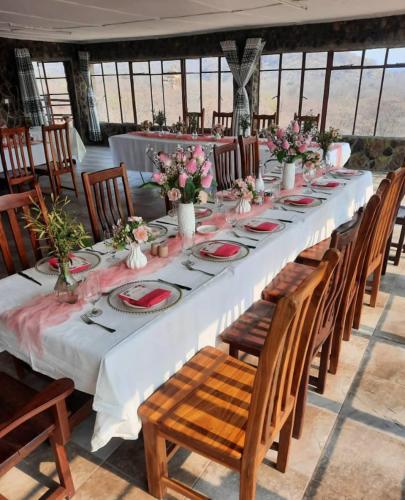 Restaurant, Matopo Ingwe Lodge in Matopos