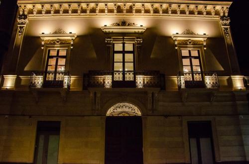 . Palazzo Fiammingo Rooms