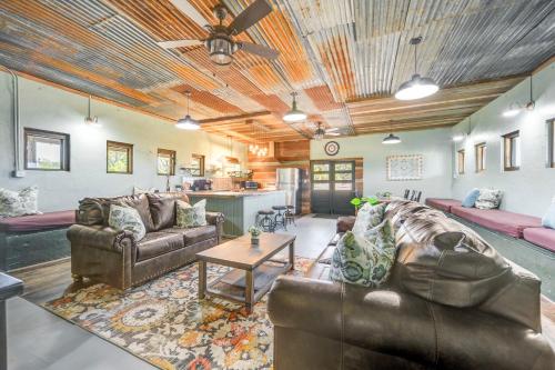 Secluded Blanco Home with Private River Access! in Blanco, USA