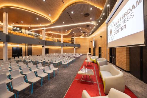 Park Inn by Radisson Amsterdam City West - image 4