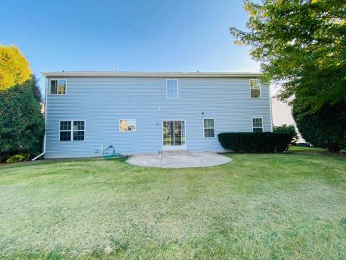 Wonderful 4BR Home in Grafton, USA