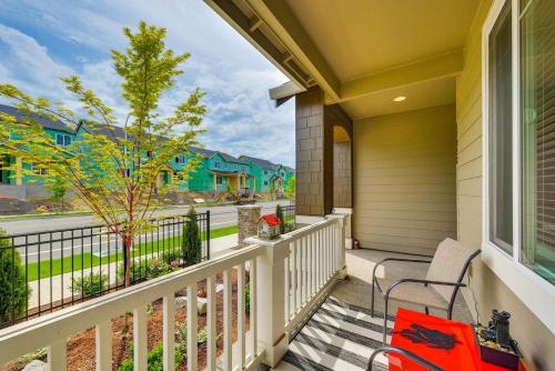 View, 2 private bedrooms 1 private bathroom in shared home in Happy Valley (OR)