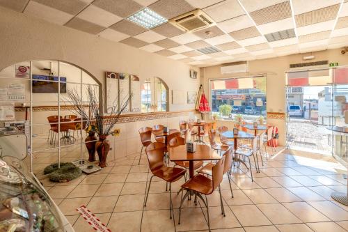 Guest House Oliveira - image 6