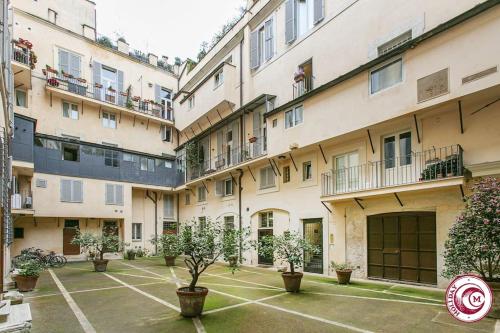 Palazzo Scapucci Apartment a Navona, Roma (foto 8)