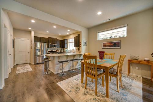 Facilities, 2 private bedrooms 1 private bathroom in shared home in Happy Valley (OR)