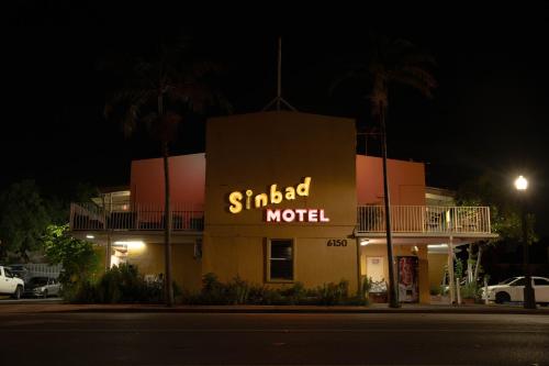 Sinbad Motel - image 14