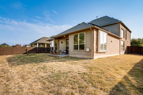 4 Mi to Kalahari Resort Round Rock Home with Patio! in Round Rock, USA
