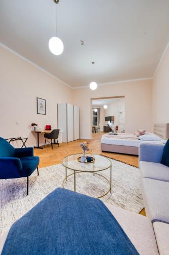 Jomi Stays - Privates Apartment beim Ku'damm, Berlin (Foto 7)