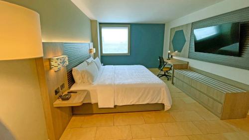 King Suite image 5