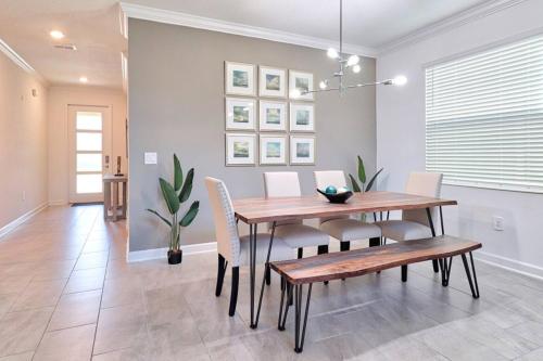 Sunny Escape Retreat in Kissimmee, USA