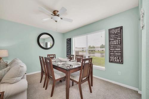 Cozy Townhome with a view in Kissimmee, USA