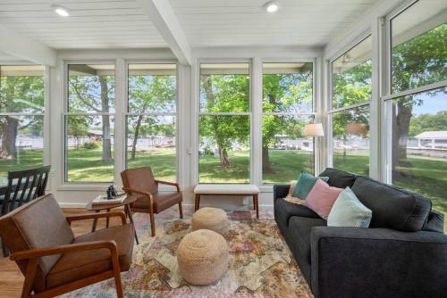 Lakeside Bliss Wonderful Lake Views and Access in Monticello, USA