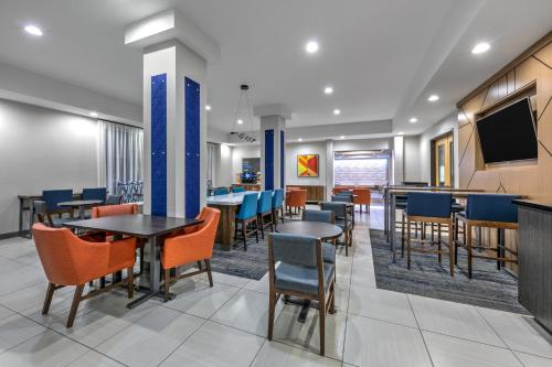 홀리데이 인 익스프레스 & 스위트 애머릴로 웨스트 바이 IHG - 식음료(F&B)
