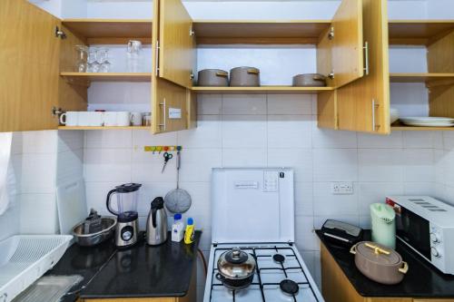 virtuvė, Hirwado Homes - Gated -Secure - GAMES -3 bedroom - 5 Beds -2Baths - Balcony- 15mins to SGR-JKIA in Mlolongo