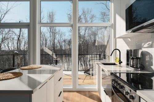 Létesítmények, Mini-Meli - Small paradise in the middle of nature in Saint-Alphonse-Rodriguez (QC)