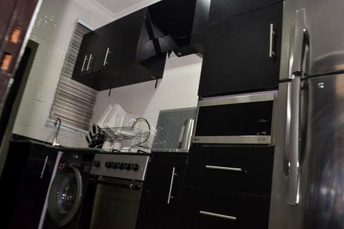 SEGXYCOLD VALLEY OASIS Elegant 2-Bedroom Apartment in Ifako-Ijaiye