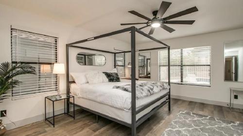 Newly Renovated 4 Bedroom Retreat wPool