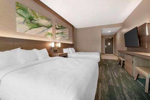 Queen Room with Two Queen Beds - Disability Access